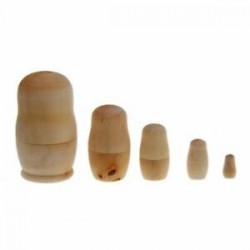 Orosz Matryoshka üres fészekrakó babák festenek a saját 5 M1X1-es készletüket